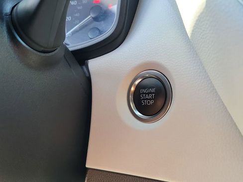 Used 2025 Toyota Corolla SE FWD image 22