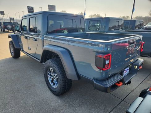 New 2026 Jeep Gladiator Mojave AWD/4WD image 3