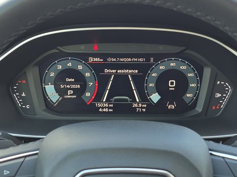 Used 2024 Audi Q3 2.0T Premium Plus AWD/4WD image 19