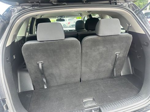Used 2019 Kia Sorento L image 13