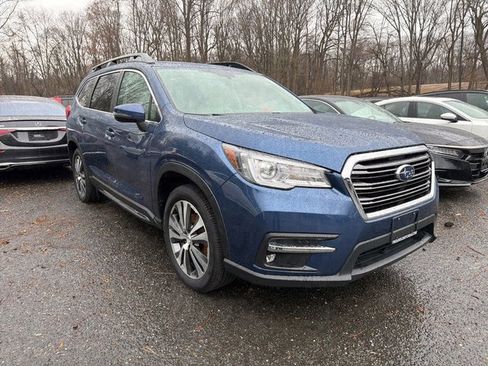 Used 2022 Subaru Ascent Limited w/ Technology Package image 2