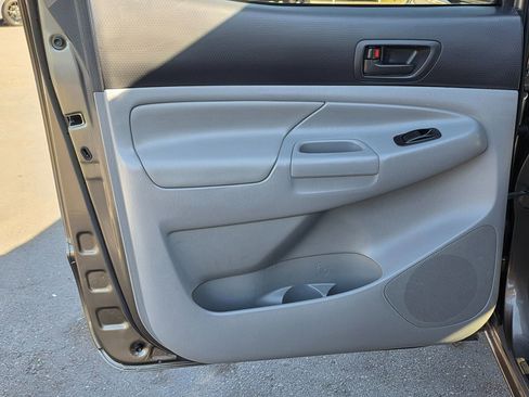 Used 2013 Toyota Tacoma 4x4 Double Cab image 20