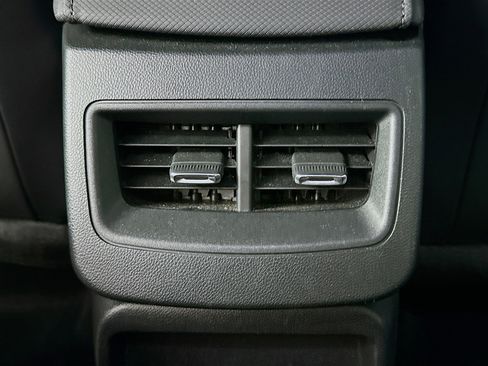 Used 2024 Chevrolet Equinox EV LT w/ Active Safety Package 3 FWD image 28