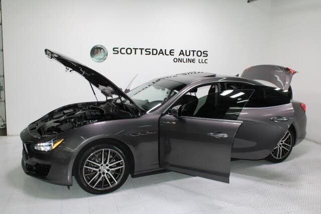 Used 2021 Maserati Ghibli S Q4 AWD/4WD image 15