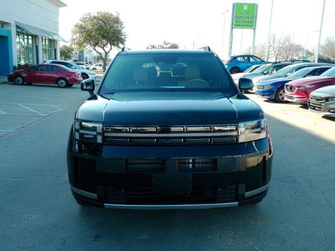 Used 2024 Hyundai Santa Fe Limited image 2