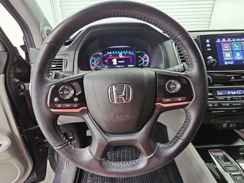 Used 2021 Honda Pilot Touring image 26