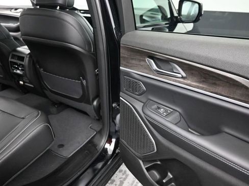 New 2026 Jeep Grand Cherokee Limited RWD image 20