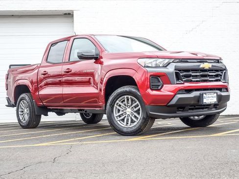 New 2026 Chevrolet Colorado LT image 2
