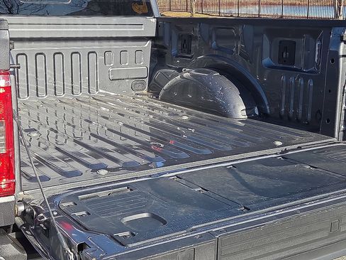 Used 2023 Ford F150 XLT w/ Equipment Group 302A High image 9