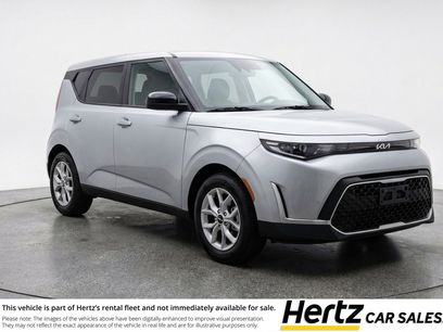 Used 2025 Kia Soul LX w/ LX Technology Package