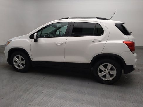 Used 2021 Chevrolet Trax LT FWD image 3