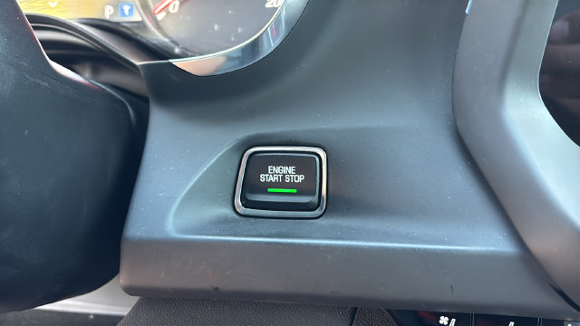 Used 2021 Chevrolet Camaro SS RWD image 30
