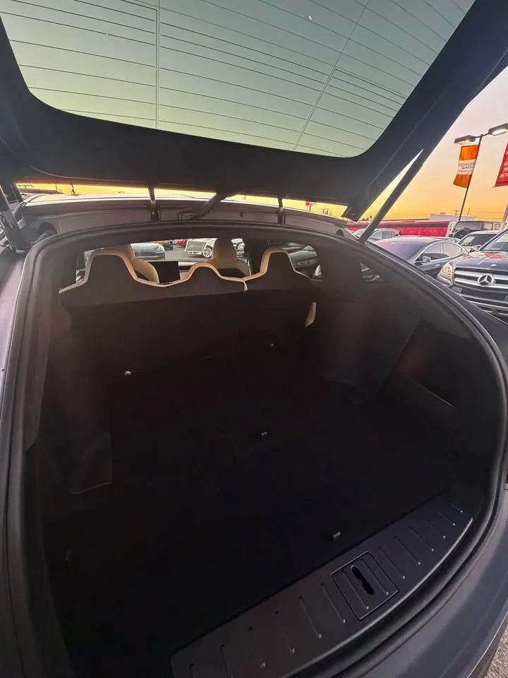 Used 2026 Tesla Model X AWD/4WD image 7