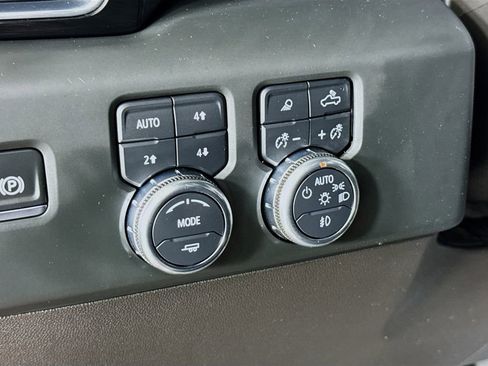 Used 2024 GMC Sierra 1500 Denali w/ Denali Reserve Package image 11