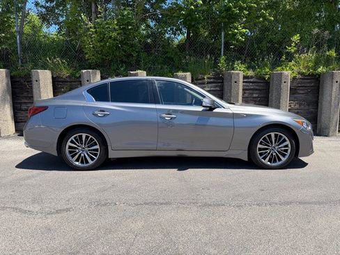 Used 2022 INFINITI Q50 Luxe w/ Cargo Package AWD/4WD image 8