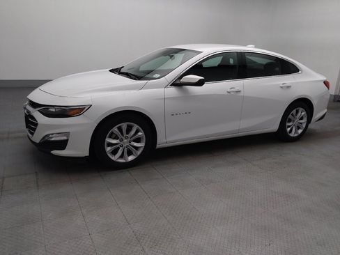 Used 2023 Chevrolet Malibu LT FWD image 2