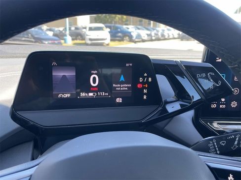 Used 2023 Volkswagen ID.4 Pro image 22