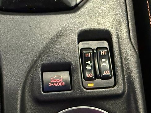 Used 2023 Subaru Crosstrek 2.5i Limited w/ Moonroof Package image 30