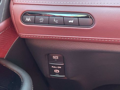 Certified 2025 INFINITI QX80 Autograph image 28