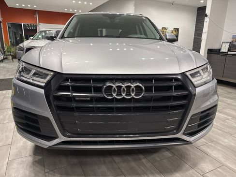 Used 2019 Audi Q5 2.0T Premium Plus image 2