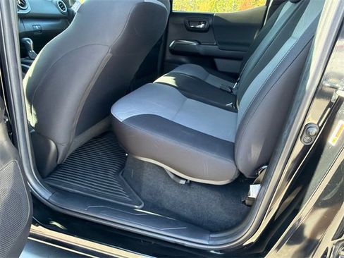 Used 2022 Toyota Tacoma TRD Sport image 20