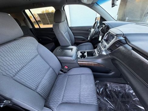 Used 2019 Chevrolet Suburban LS image 29