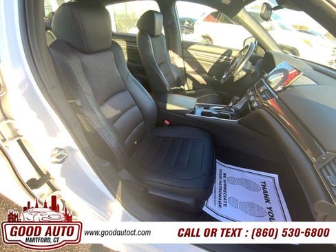 Used 2018 Honda Accord Sport image 14