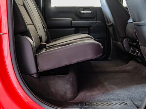 Used 2024 Chevrolet Silverado 2500 Custom w/ Custom Convenience Package image 32