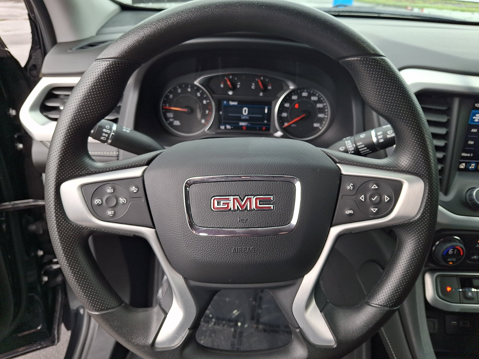 Used 2023 GMC Acadia SLE w/ Driver Convenience Package AWD/4WD image 18