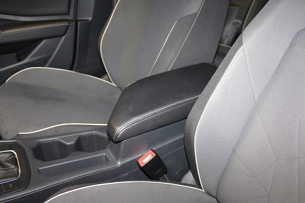 Used 2025 Volkswagen Jetta Sport FWD image 21