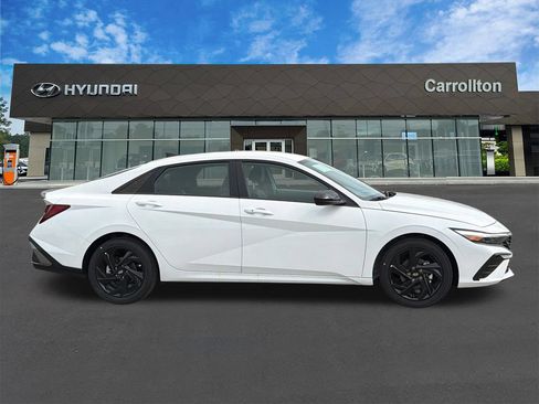New 2026 Hyundai Elantra Sport FWD image 5