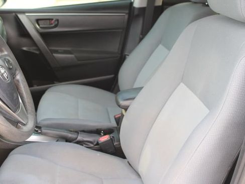 Used 2016 Toyota Corolla L FWD image 10