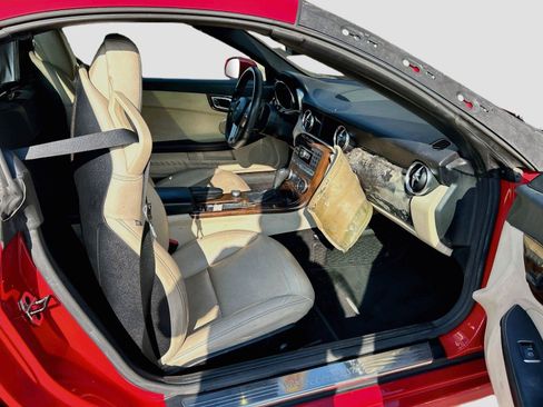 Used 2014 Mercedes-Benz SLK 250 image 15