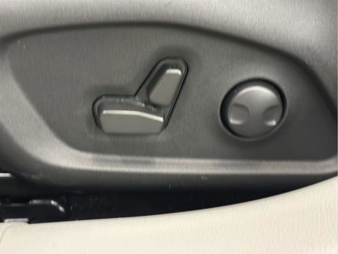 Used 2022 Jeep Compass Latitude w/ Convenience Group image 36