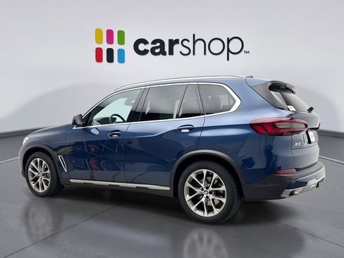 Used 2022 BMW X5 xDrive40i w/ Premium Package AWD/4WD image 3