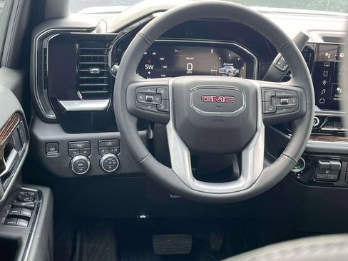 New 2026 GMC Sierra 1500 Elevation w/ Elevation Select Package AWD/4WD image 13