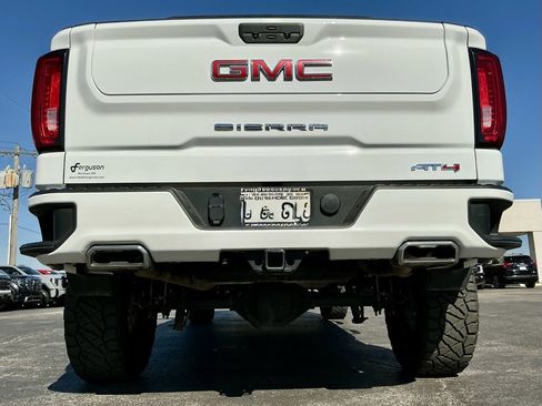 Used 2021 GMC Sierra 1500 AT4 image 17