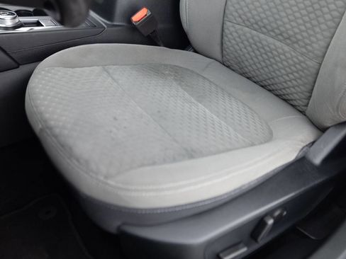 Used 2020 Ford Escape SE FWD image 23