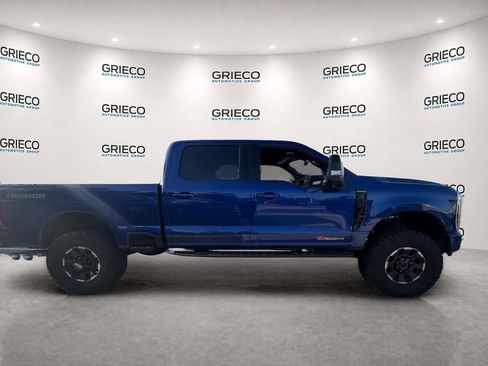 Used 2026 Ford F250 Platinum w/ Tremor Off-Road Package AWD/4WD image 8