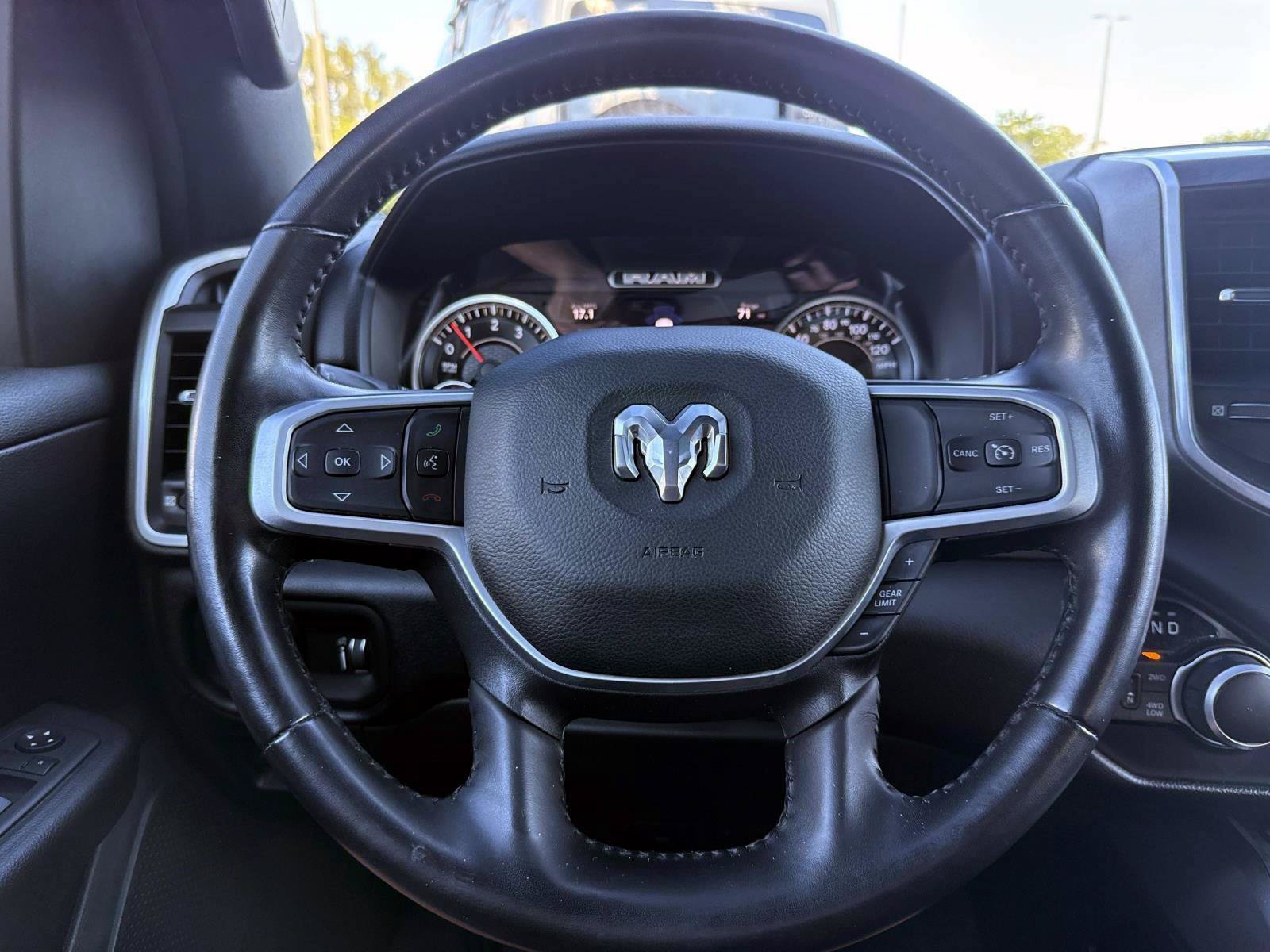 Used 2022 RAM 1500 Big Horn w/ Night Edition AWD/4WD image 24
