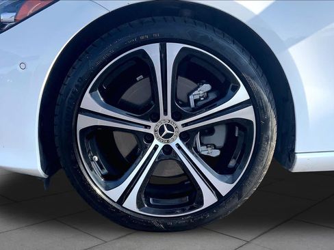 Used 2025 Mercedes-Benz C 300 Sedan image 11