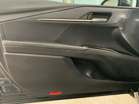Used 2025 Toyota Camry SE FWD image 14