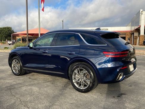 Used 2025 Genesis GV70 2.5T AWD/4WD image 5