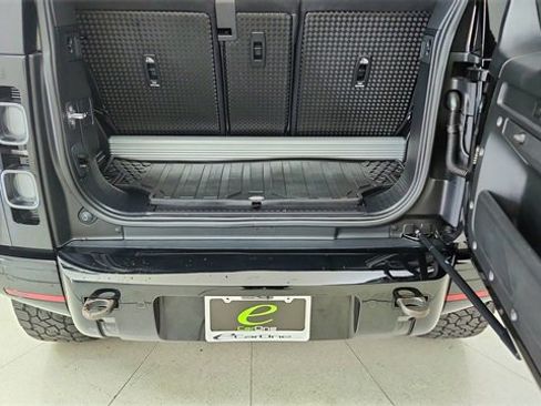 Used 2022 Land Rover Defender 90 X image 14