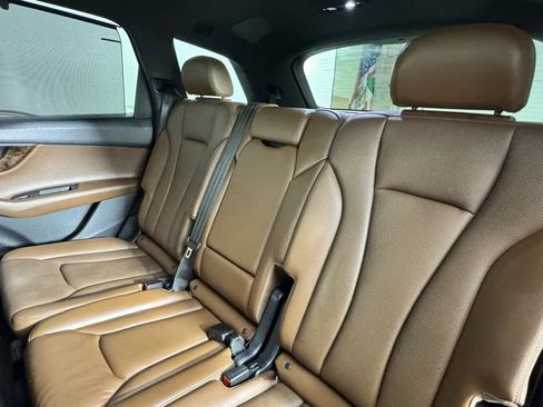 Used 2017 Audi Q7 3.0T Premium Plus AWD/4WD image 30