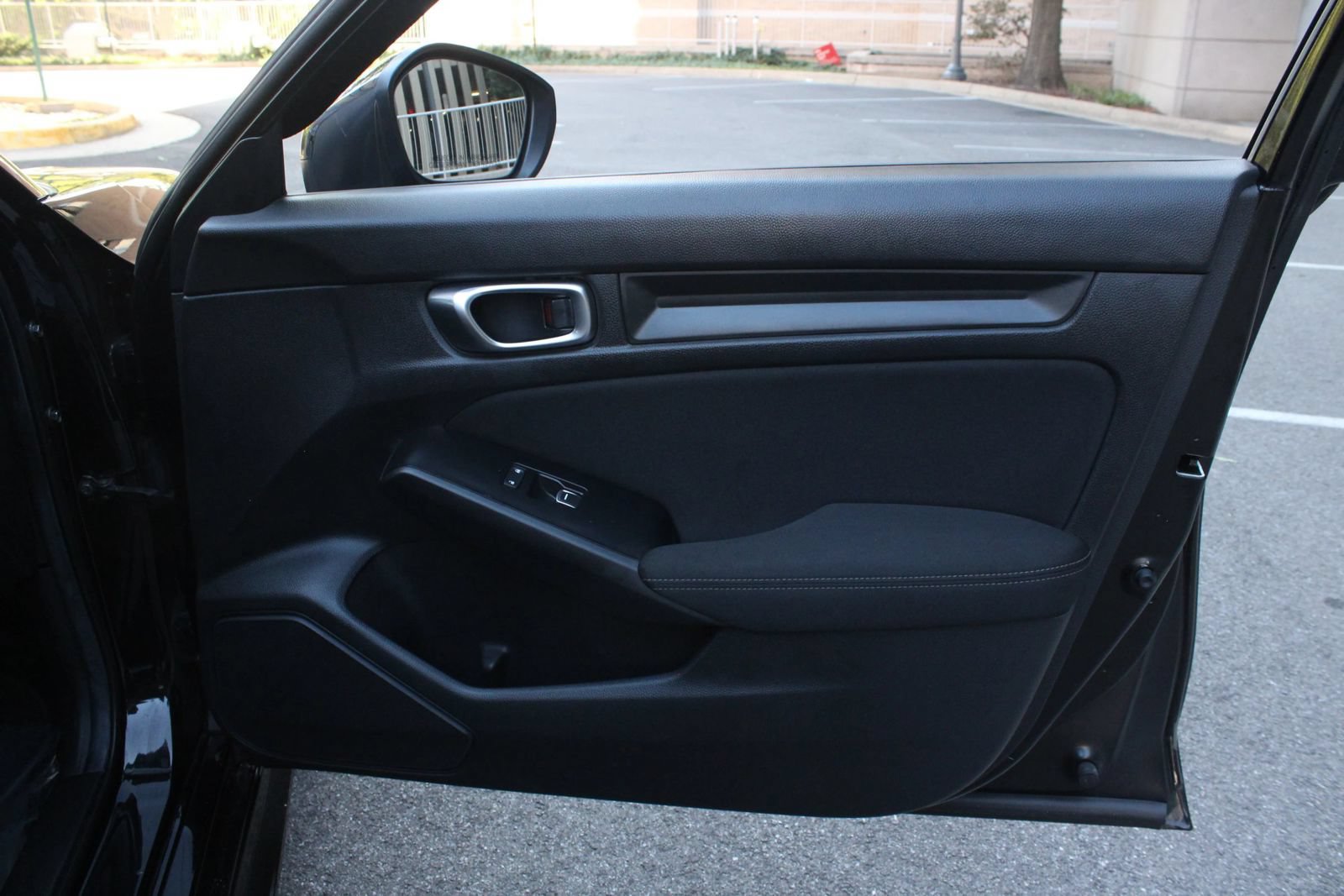 Used 2025 Honda Civic Sport image 25