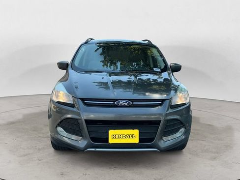 Used 2015 Ford Escape SE w/ Equipment Group 201A FWD image 2