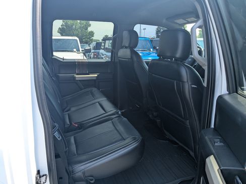 Used 2020 Ford F150 Lariat w/ FX4 Off-Road Package AWD/4WD image 32