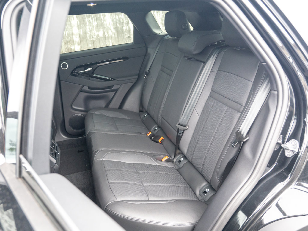New 2026 Land Rover Range Rover Evoque S AWD/4WD image 23