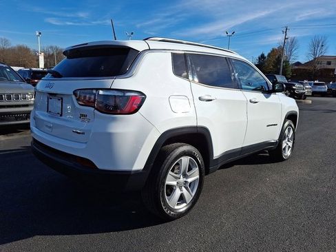 Certified 2022 Jeep Compass Latitude w/ Convenience Group image 7